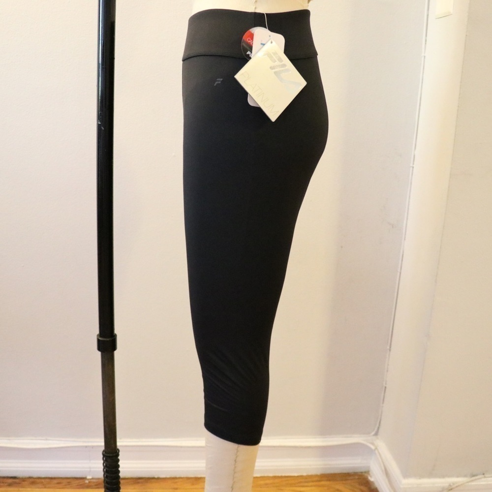 NEW Fila Black Platinum 3/4 Capri  Black/Blue Leggings - Picture 11 of 15